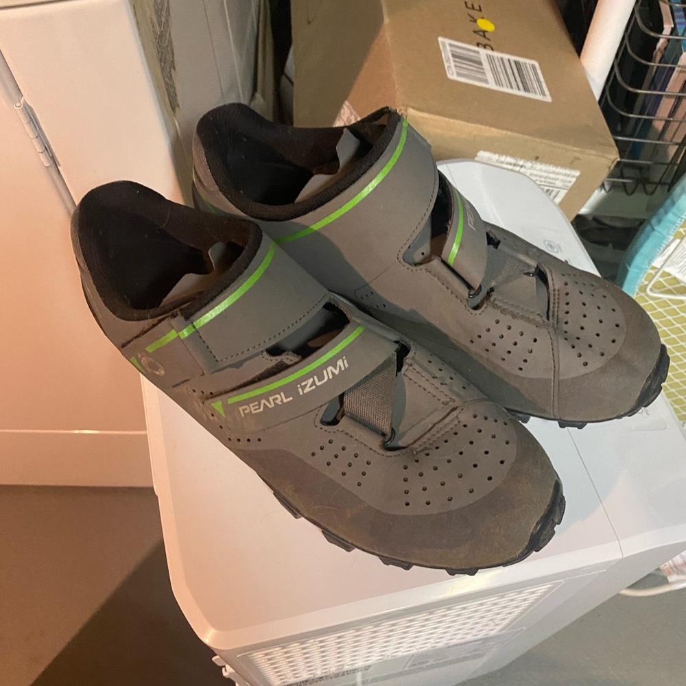 Pearl Izumi Bike shoes